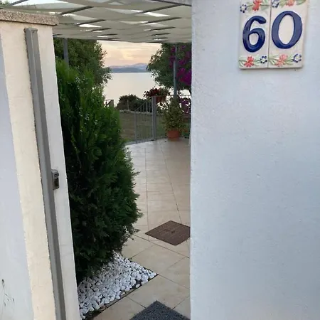 게스트하우스 Punta Sirenella 올비아